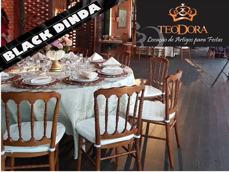 Locação de Cadeiras e Mesas para Eventos!