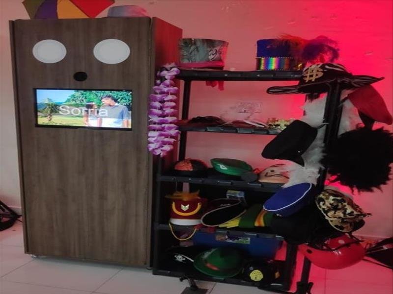 Totem ou Cabine de foto-lembrança com papel fotográfico de qualidade e excelente impressão!