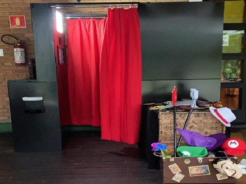 Cabine e totem de foto-lembrança de altíssima qualidade!