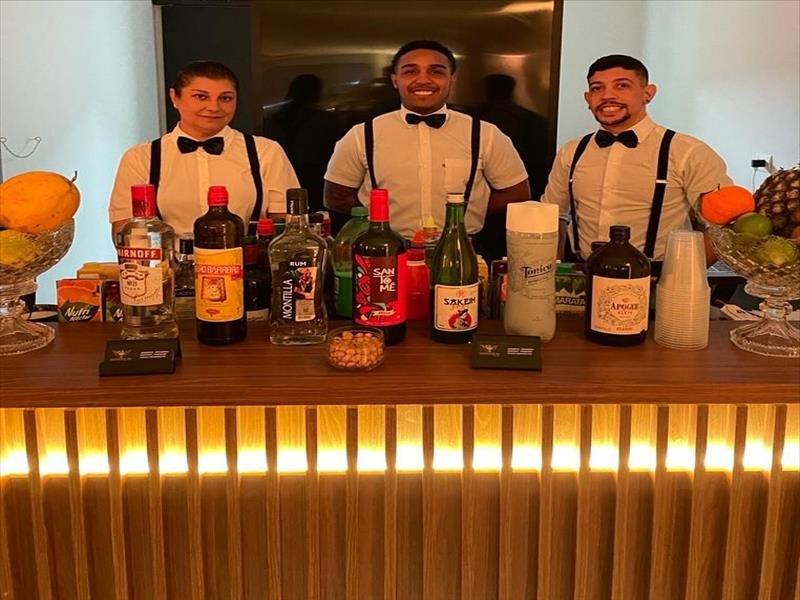 Bartender - Drinks sensacionais, bebidas de qualidade, opções exclusivas de bar e cardápios personalizados!