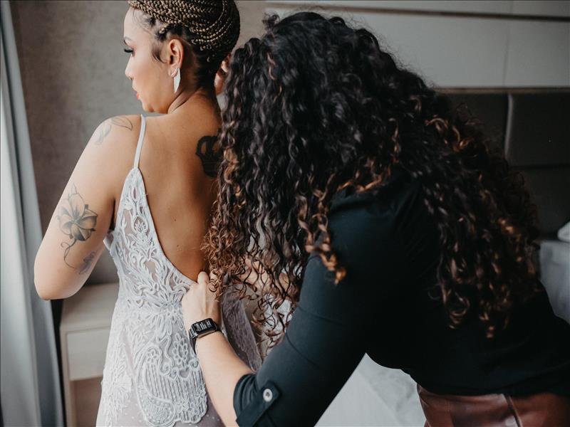 Dia da noiva / debutante em ateliê maravilhoso em Santos com técnicas de maquiagem para videos 4K!
