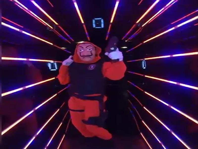 TUNEL DE LED INFINITO