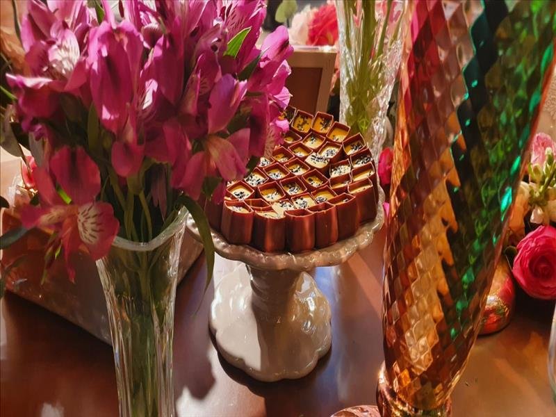 Doces finos artesanais Cacau Show na sua festa!