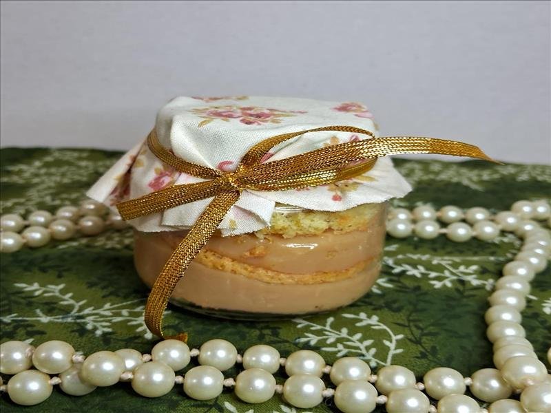 Bem-casado tradicional, vários sabores e novidade: bem-casado no pote!