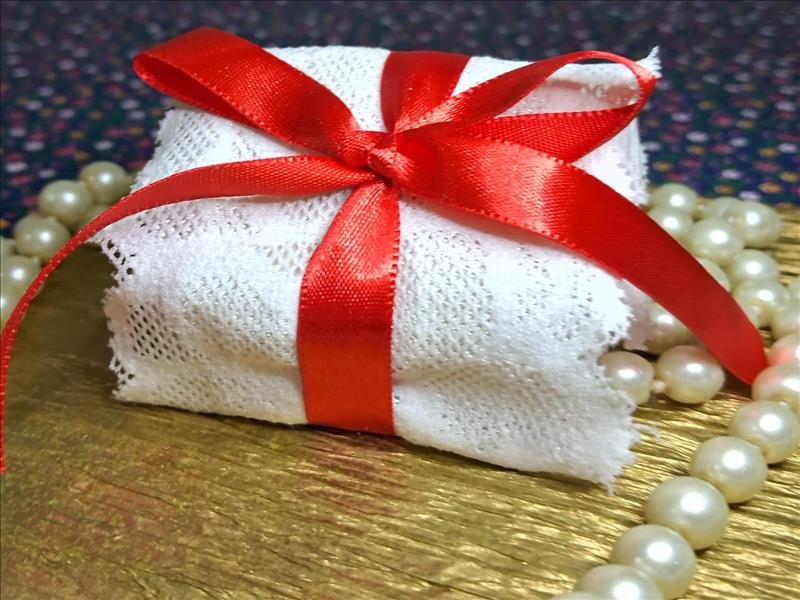 Bem-casado tradicional, vários sabores e novidade: bem-casado no pote!