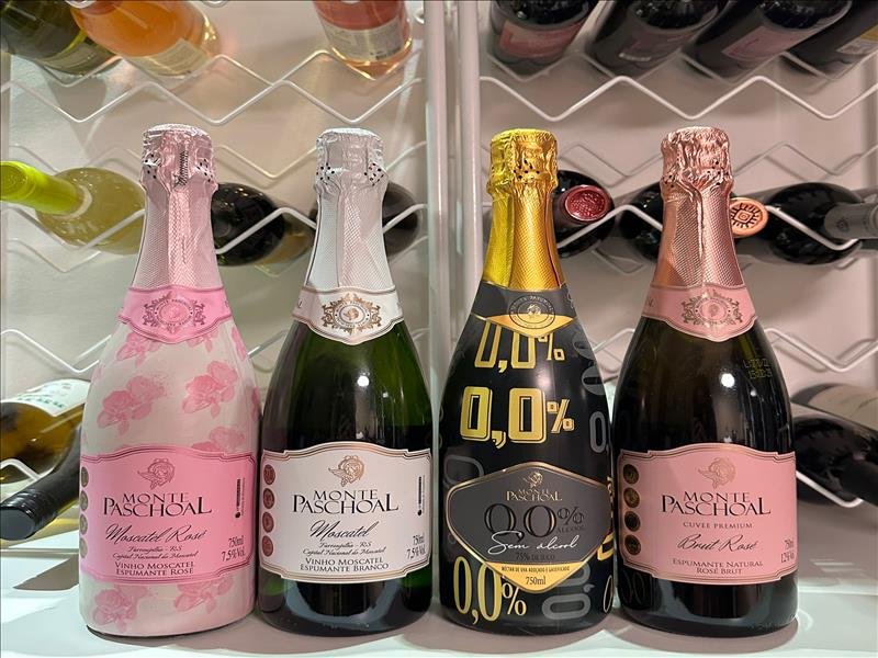 ADEGA: Vinhos / Espumantes e MINI-GARRAFINHAS PARA PRESENTEAR!
