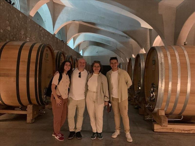 ADEGA: Vinhos / Espumantes e MINI-GARRAFINHAS PARA PRESENTEAR!