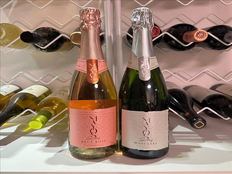 VINHOS, ESPUMANTES E MINI-GARRAFAS