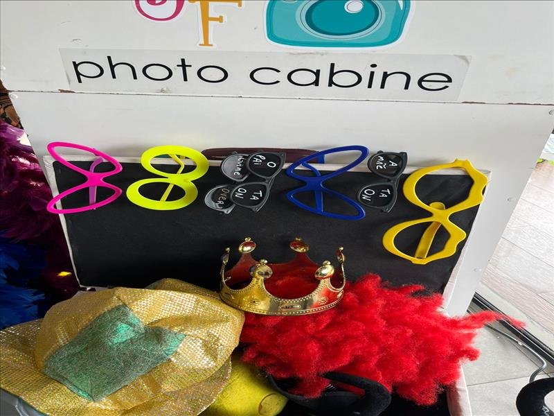 CABINE OU TOTEM DE FOTO-LEMBRANÇA