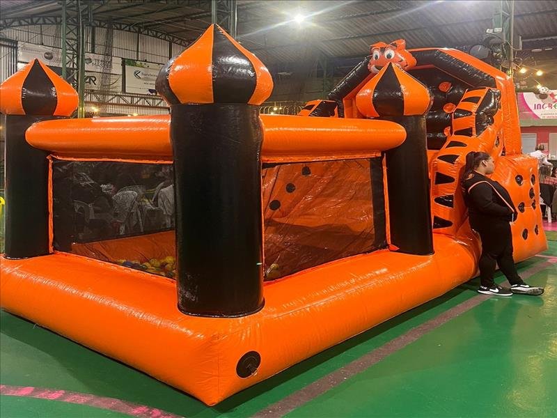 LOCAÇÃO DE BRINQUEDOS