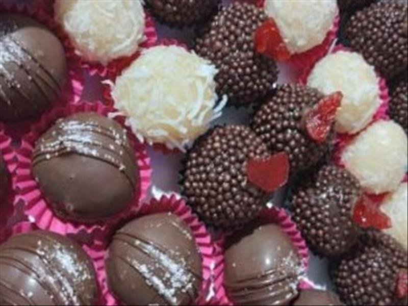 DOCES FINOS ARTESANAIS