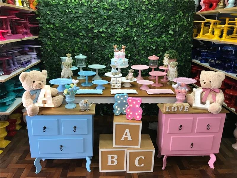 Locação de Louças, peças e decorações lindas, todas as cores e temas!