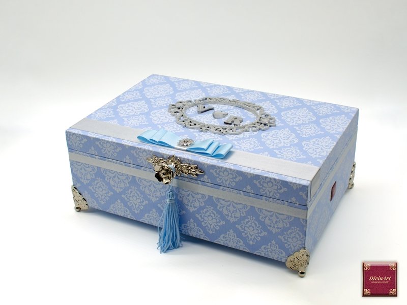 Caixas para presente e Kit Toilette personalizados em MDF certificado, papéis importados e materiais de alta qualidade!
