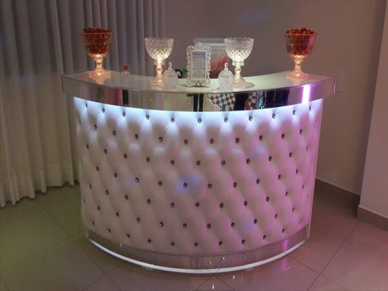 Bartender! Drinks com e sem álcool, cardápios personalizados, várias opções de bar!