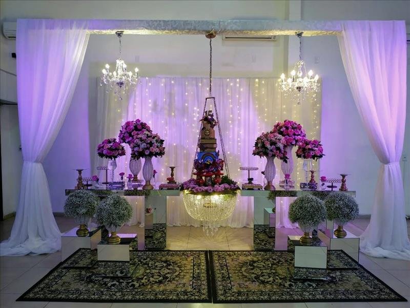 Decoração clássica ou rústica para seu evento ficar inesquecível! (Opção com buffet! Verifique rodada Black Dinda aberta aqui no site!)