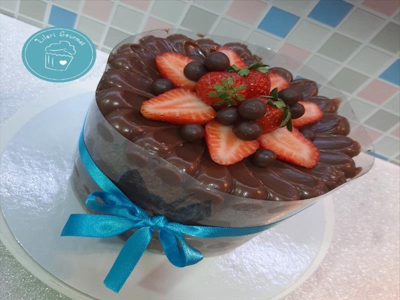 DOCES PERSONALIZADOS, BRIGADEIROS GOURMET E BOLOS DECORADOS COM CHOCOLATES NOBRES E DE QUALIDADE!