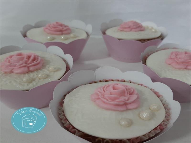 DOCES PERSONALIZADOS, BRIGADEIROS GOURMET E BOLOS DECORADOS COM CHOCOLATES NOBRES E DE QUALIDADE!