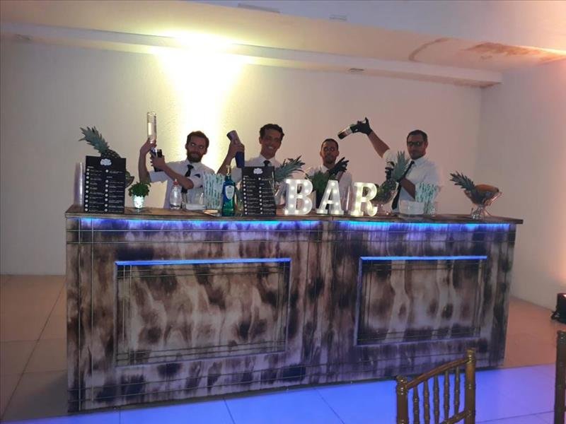 Bartender - cardápios com e sem álcool