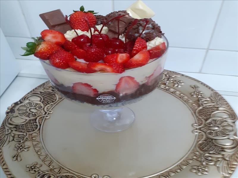 Bolos e sobremesas gourmet especiais para festas e eventos!