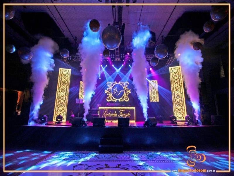 Som e iluminação de qualidade para todo tipo de festas e eventos e o menor preço exclusivo Dinda Shop!