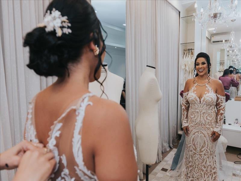 Dia da Noiva ou Debutante, Madrinhas, Espaço da noiva privativo, lindo e com MENOR PREÇO EXCLUSIVO DINDA SHOP!