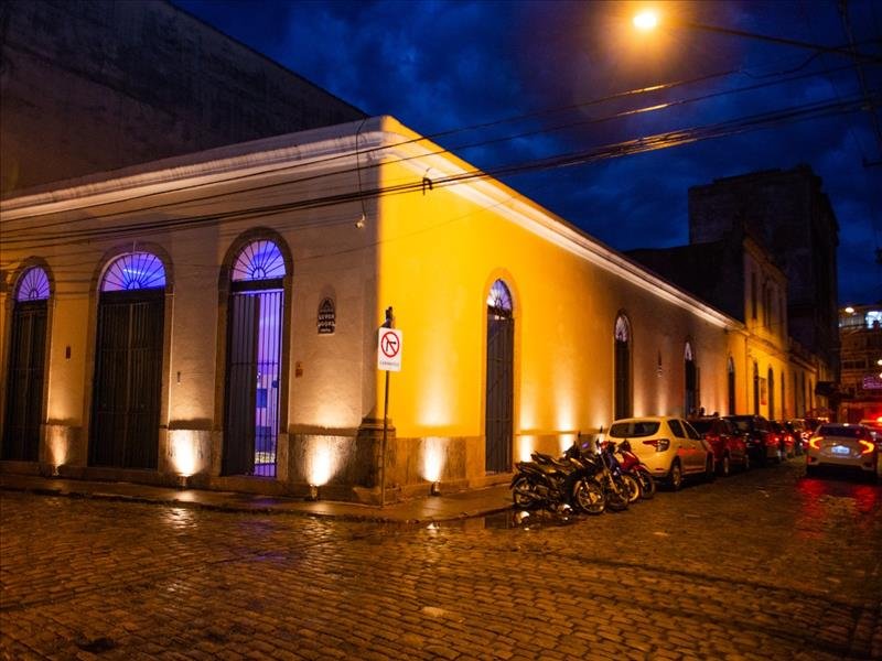 BLACK DINDA: Espaço para eventos com mobiliário, sala privativa para noiva e área para cerimônias em Santos!