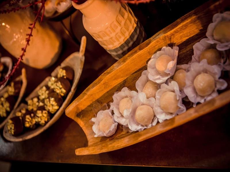 BLACK DINDA: Doces finos artesanais com produtos e chocolate de primeira linha!