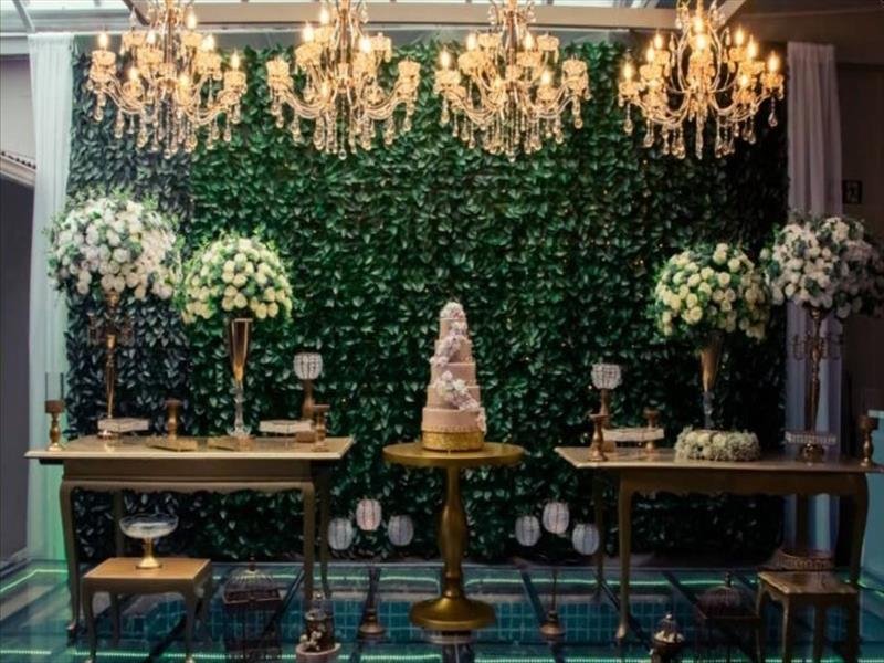 BLACK DINDA: LOCAÇÃO DE MOBILIÁRIO E DECORAÇÕES PARA FESTAS E EVENTOS