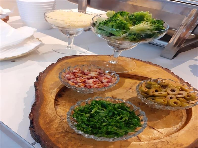 Carrinhos Gourmet para eventos! Brigadeiros e Hot Dog!