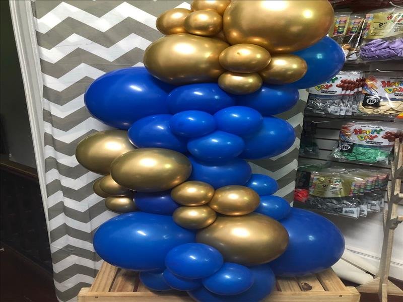Arcos e balões personalizados para festas e eventos!
