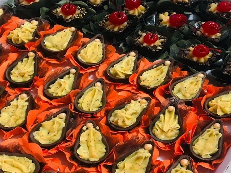 Doces finos artesanais com produtos e chocolate de primeira linha e o menor preço exclusivo Dinda Shop!