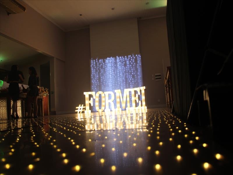 NIVER DINDA: SOM E ILUMINAÇÃO E O MENOR PREÇO EXCLUSIVO!