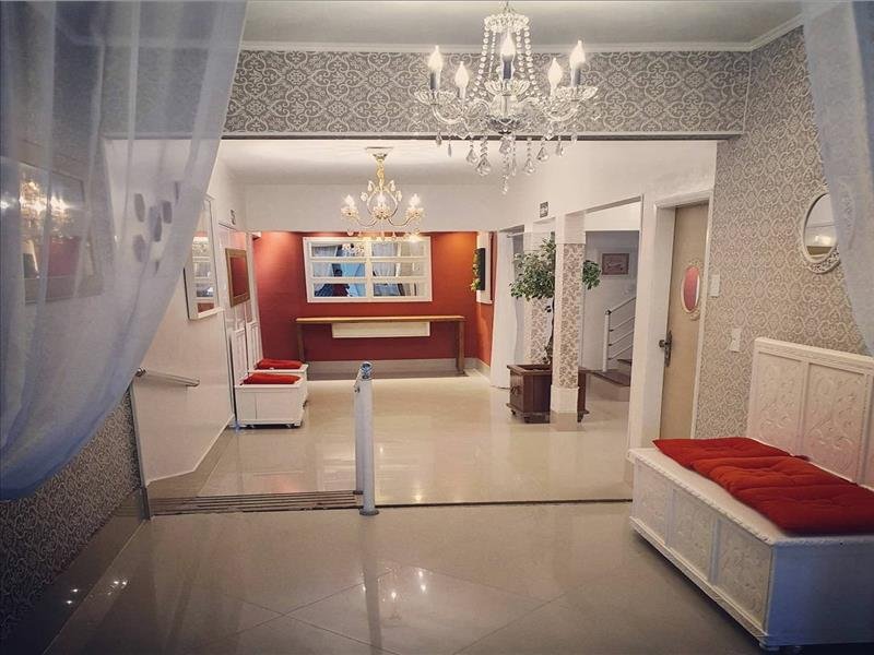Espaço para eventos, finamente mobiliado, decorado e com som e iluminação!