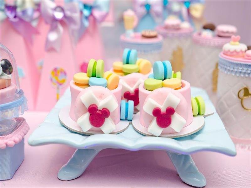 DOCES DE FESTA E PERSONALIZADOS