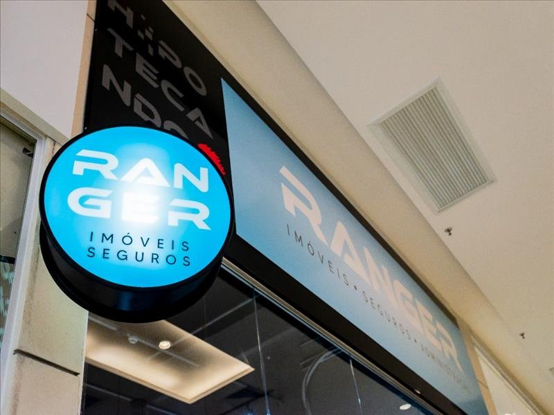 Imóveis e seguros!