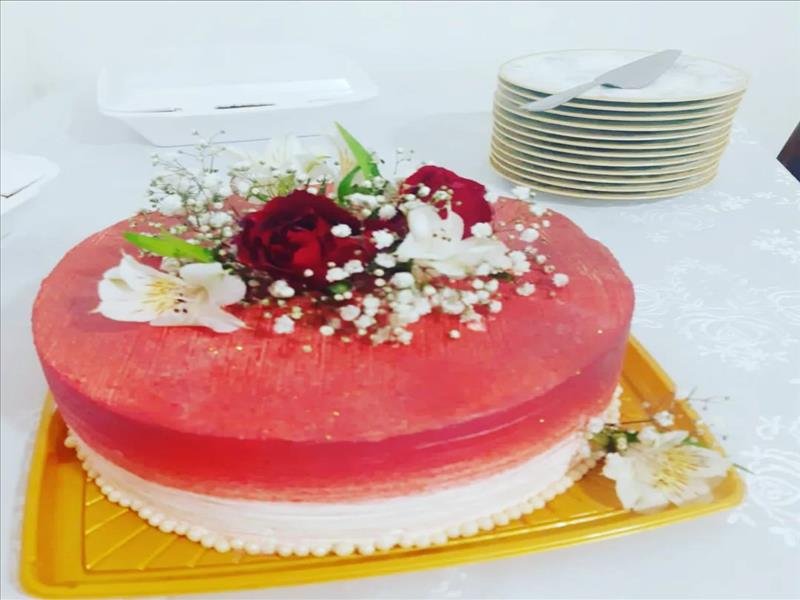 BOLO DE CORTE PERSONALIZADO DECORADO