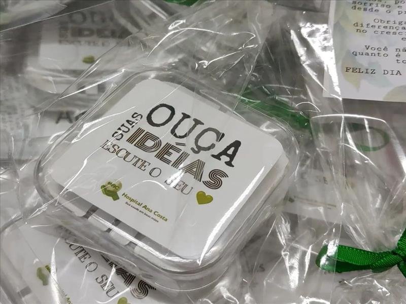 BRINDES E PRESENTES PERSONALIZADOS